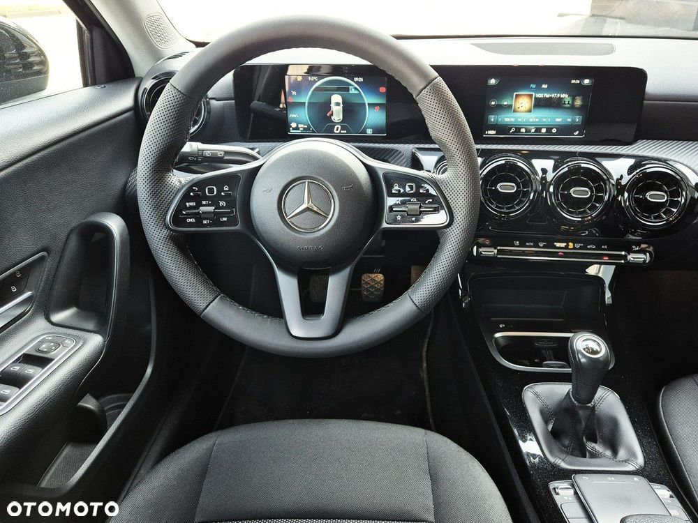 Mercedes-Benz Klasa A 160 - 22