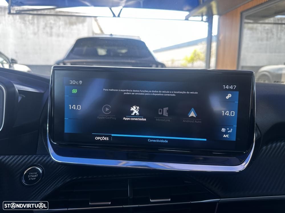 Peugeot 208 1.2 PureTech Allure EAT8 - 24