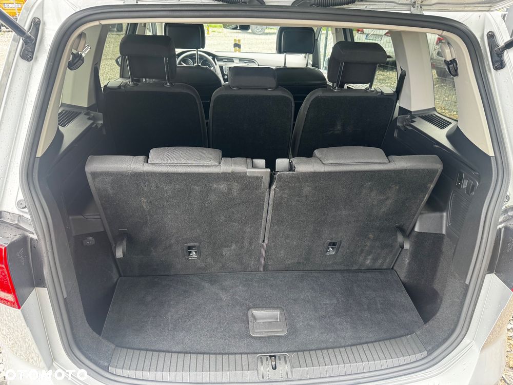 Volkswagen Touran 2.0 TDI SCR (BlueMotion Technology) Highline - 8