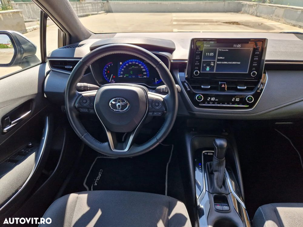 Toyota Corolla 1.8 HSD Business - 7