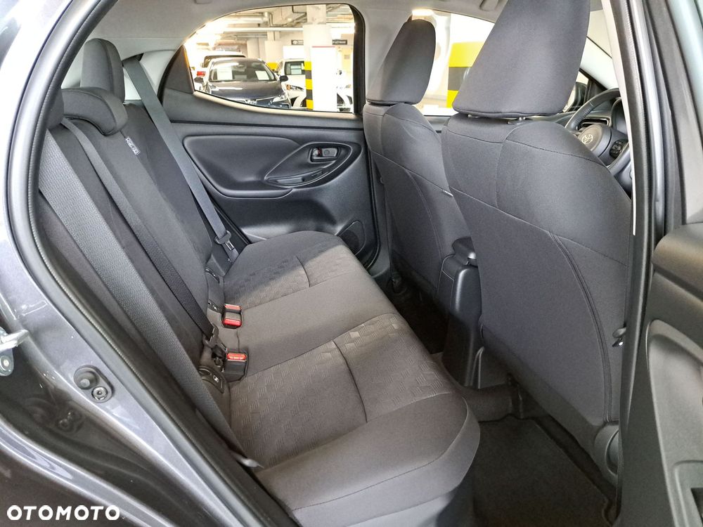 Toyota Yaris - 15