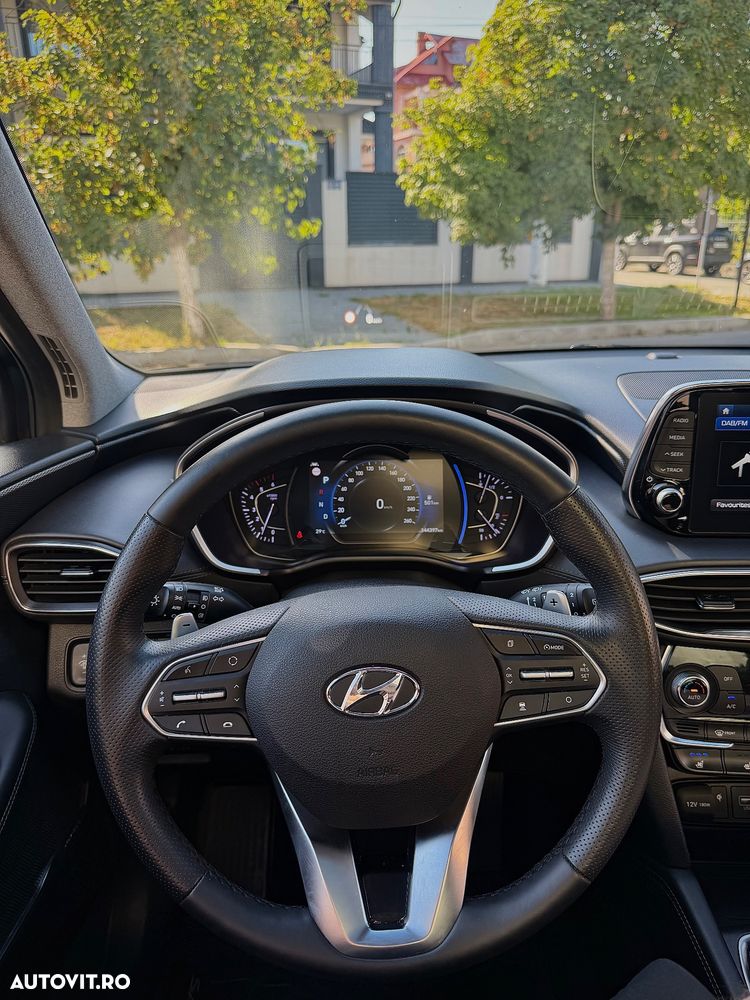 Hyundai Santa Fe 2.2 CRDi 4WD 7 seats Luxury+ - 17