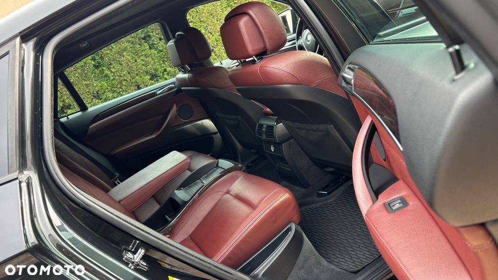 BMW X6 - 12