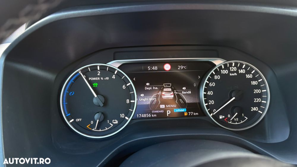 Nissan Qashqai - 13