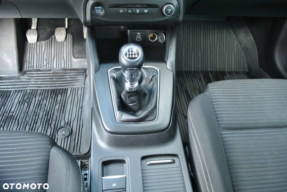 Ford Focus 1.0 EcoBoost Titanium - 20