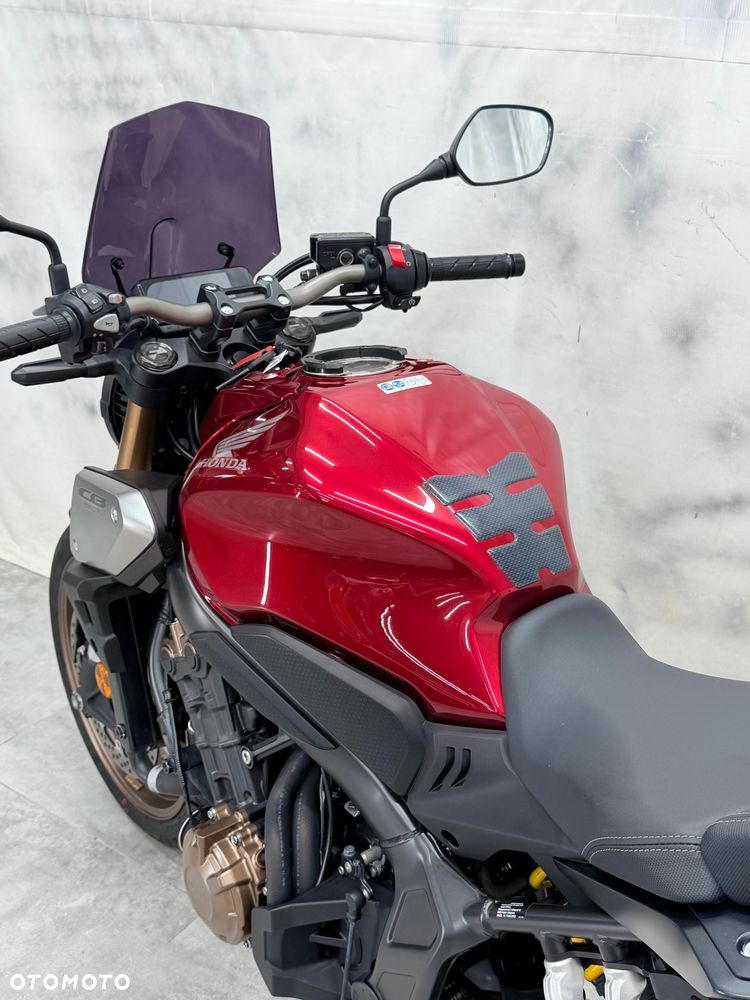 Honda CB - 25