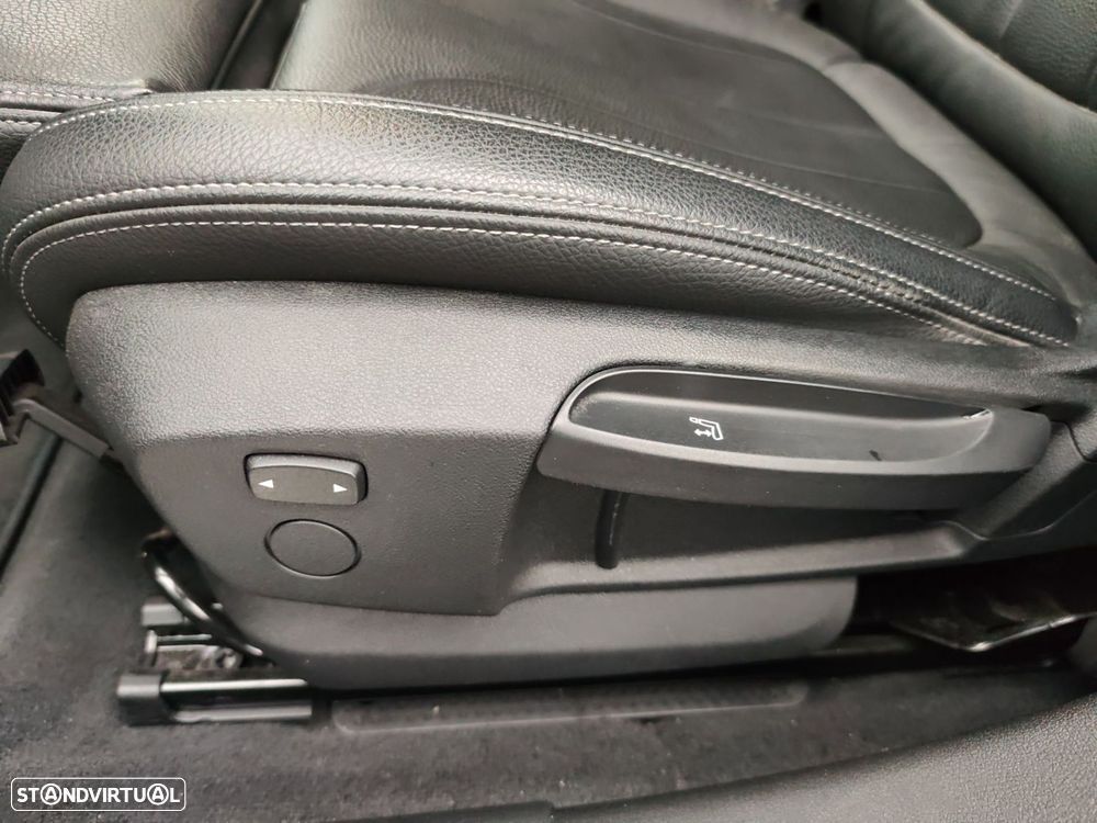 BMW M235i Gran Coupé xDrive - 15