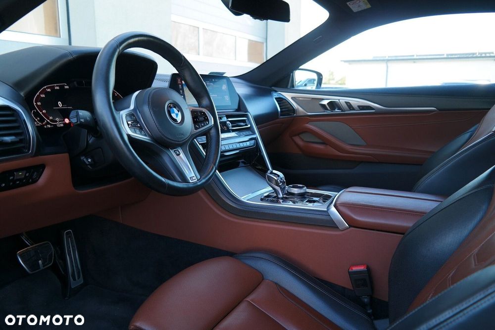 BMW Seria 8 - 10
