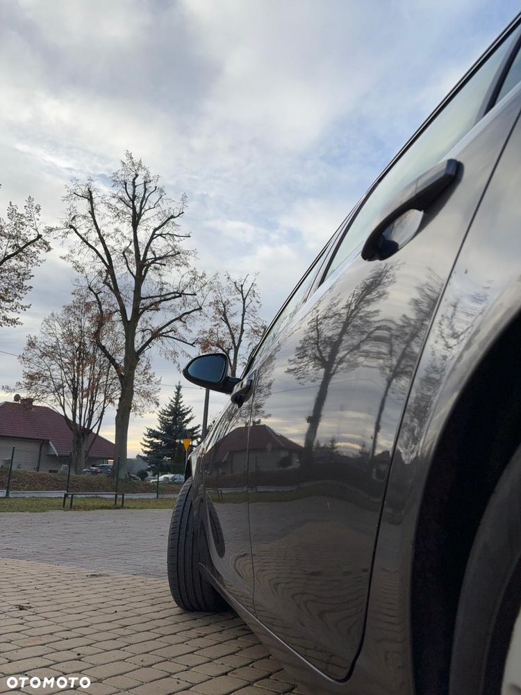 Opel Insignia 2.0 CDTI - 8