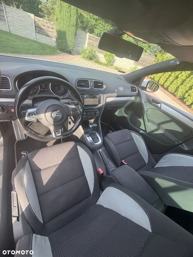 Volkswagen Golf - 10