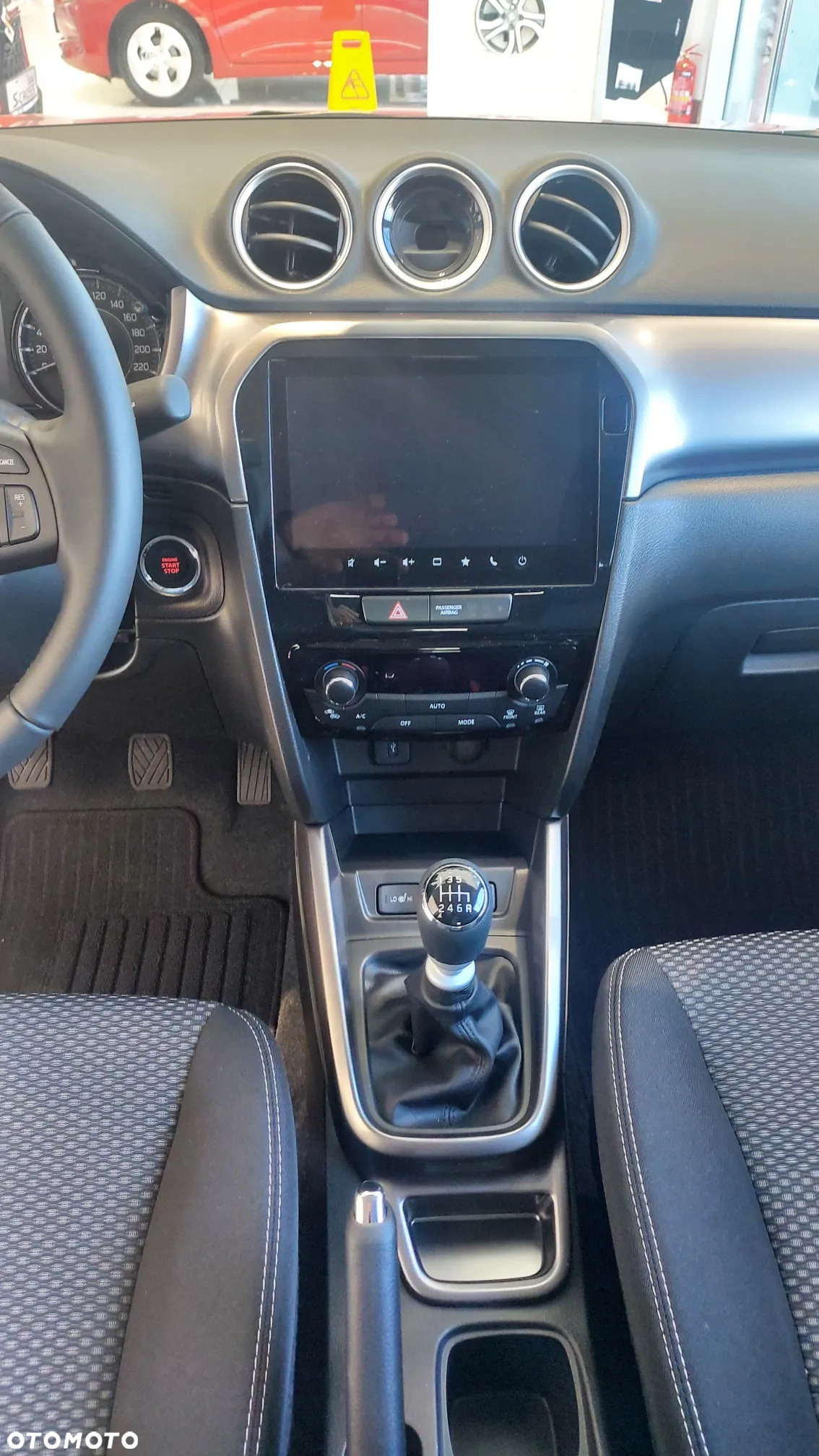 Suzuki Vitara 1.4 Boosterjet mHEV Premium Plus 2WD - 6