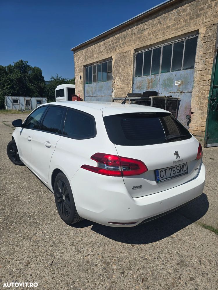 Peugeot 308 1.6 BlueHDi FAP STT Allure - 14