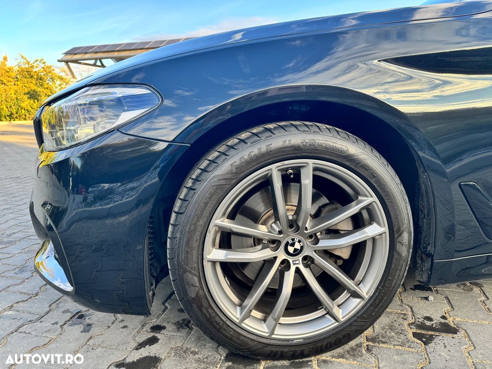 BMW Seria 5 520d xDrive Aut. Sport Line - 8