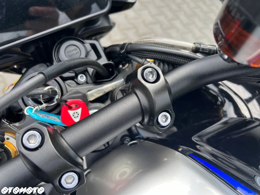 Yamaha MT - 32