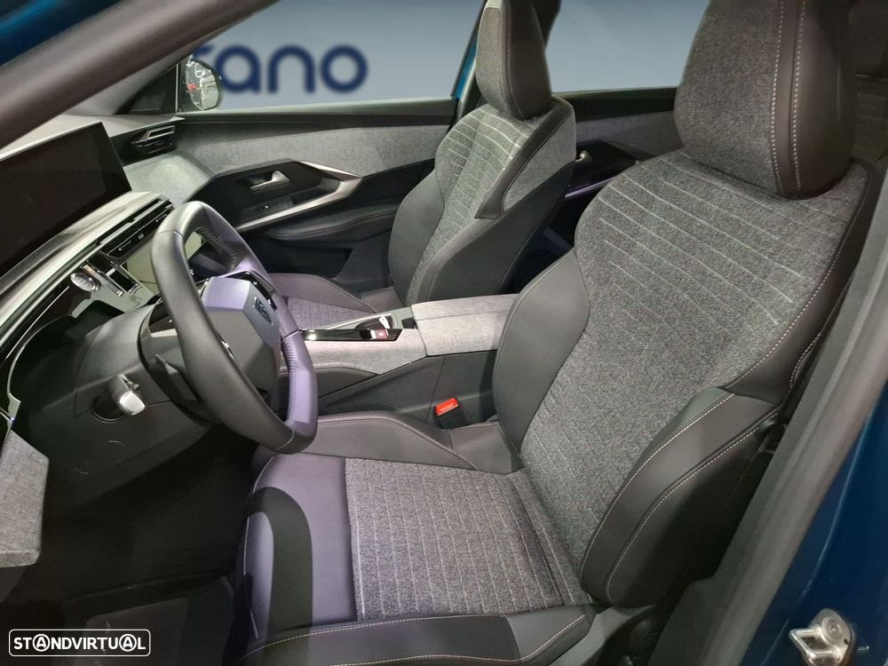 Peugeot E-5008 73 kWh Allure - 11