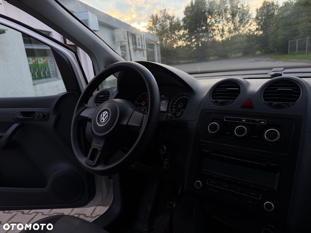 Volkswagen Caddy - 13