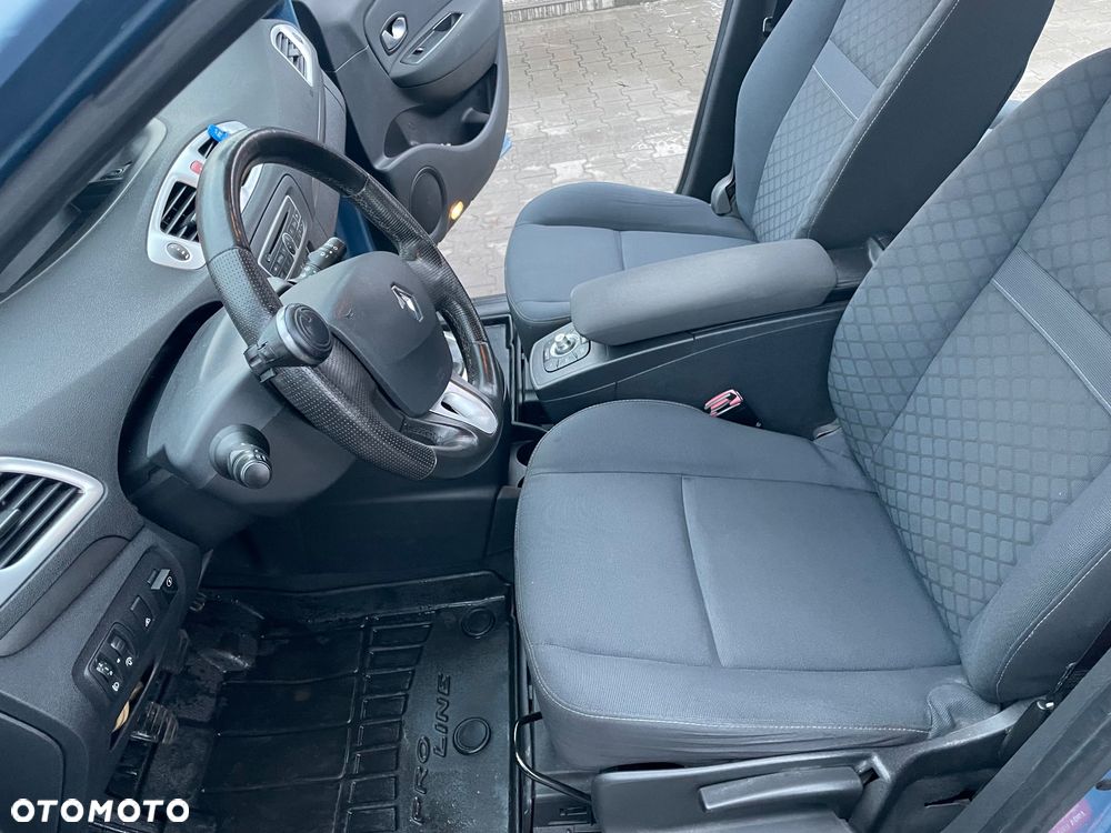 Renault Scenic 1.6 16V Authentique - 13