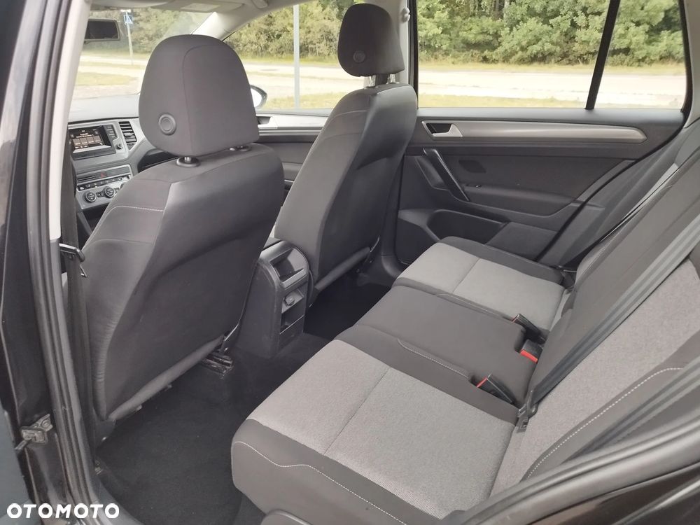 Volkswagen Golf Sportsvan - 38