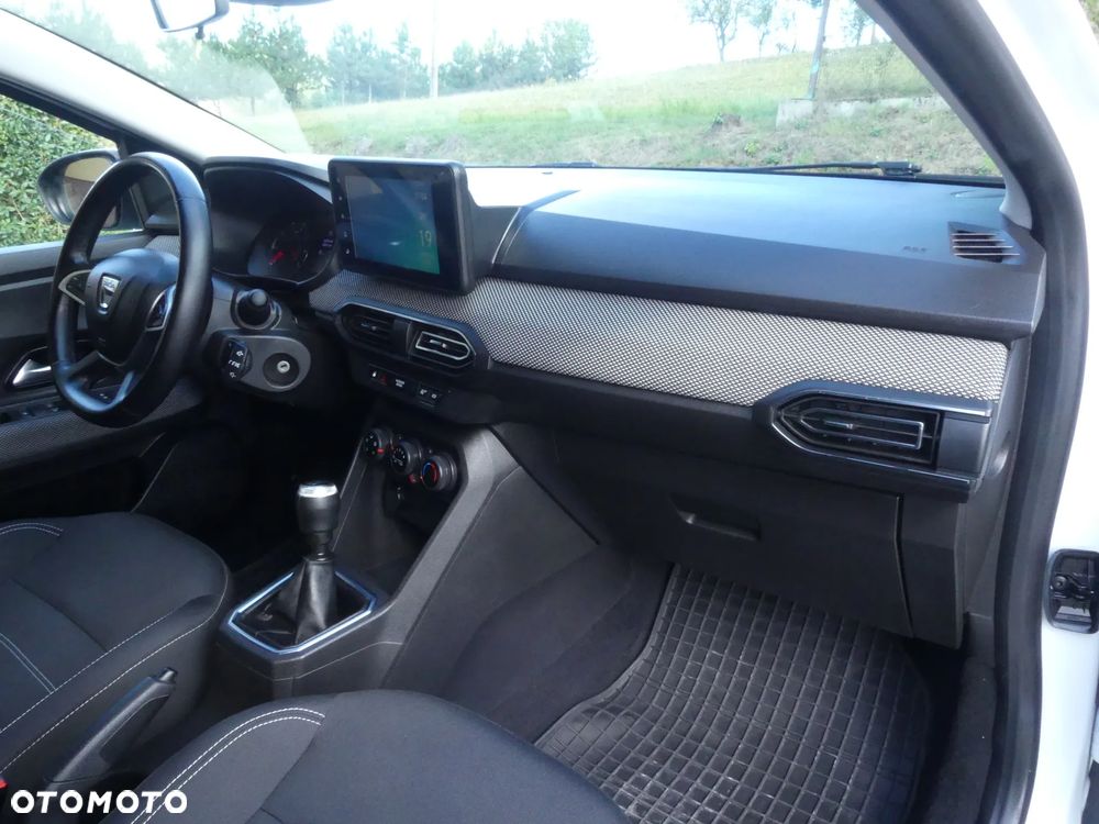 Dacia Sandero - 25