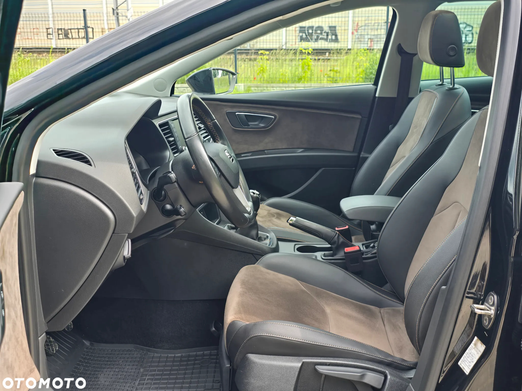 Seat Leon 2.0 TDI X-Perience S&S 4Drive - 17