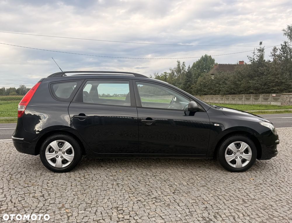 Hyundai i30 1.4 Base - 7