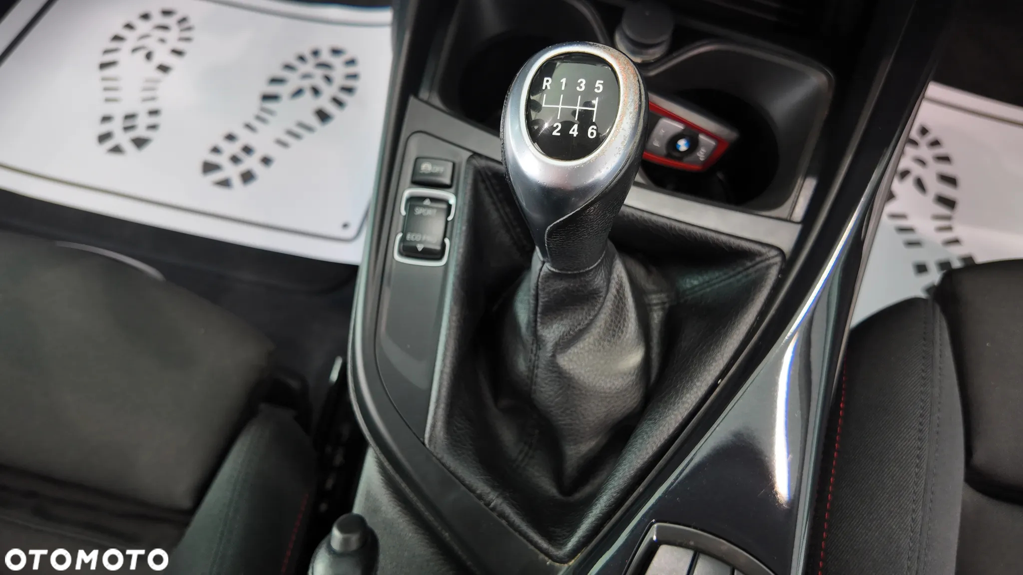 BMW Seria 1 116i Sport Line - 29