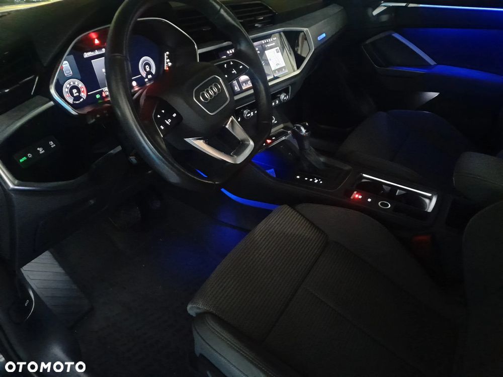 Audi Q3 Sportback - 8