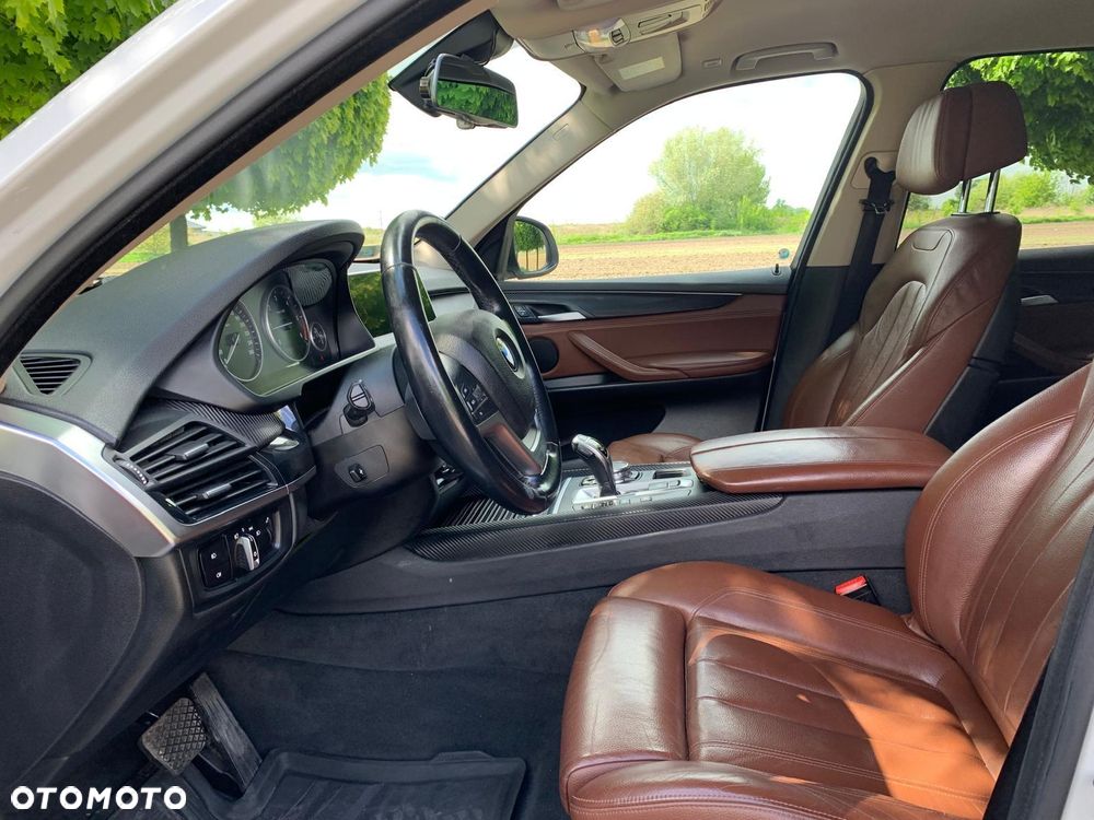BMW X5 xDrive25d - 9