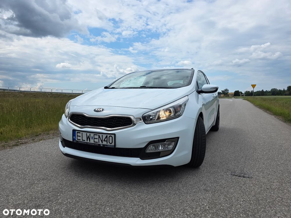 Kia ProCeed 1.4 L - 3