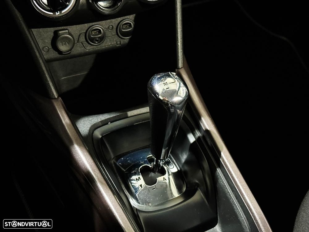 Peugeot 2008 1.6 e-HDi Allure 2-Tronic - 47