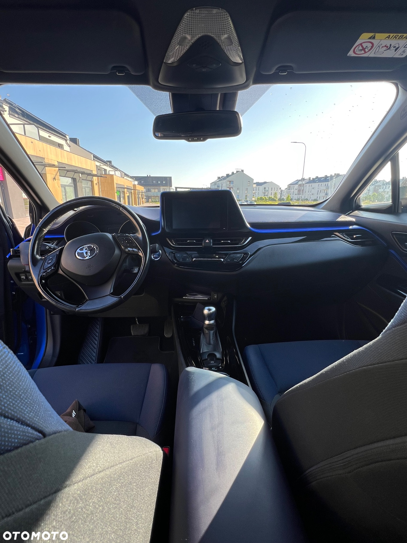 Toyota C-HR 1.8 Hybrid Prestige - 11