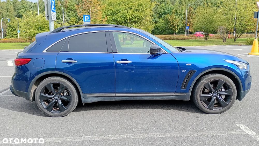 Infiniti QX70 3.7 S Premium - 7