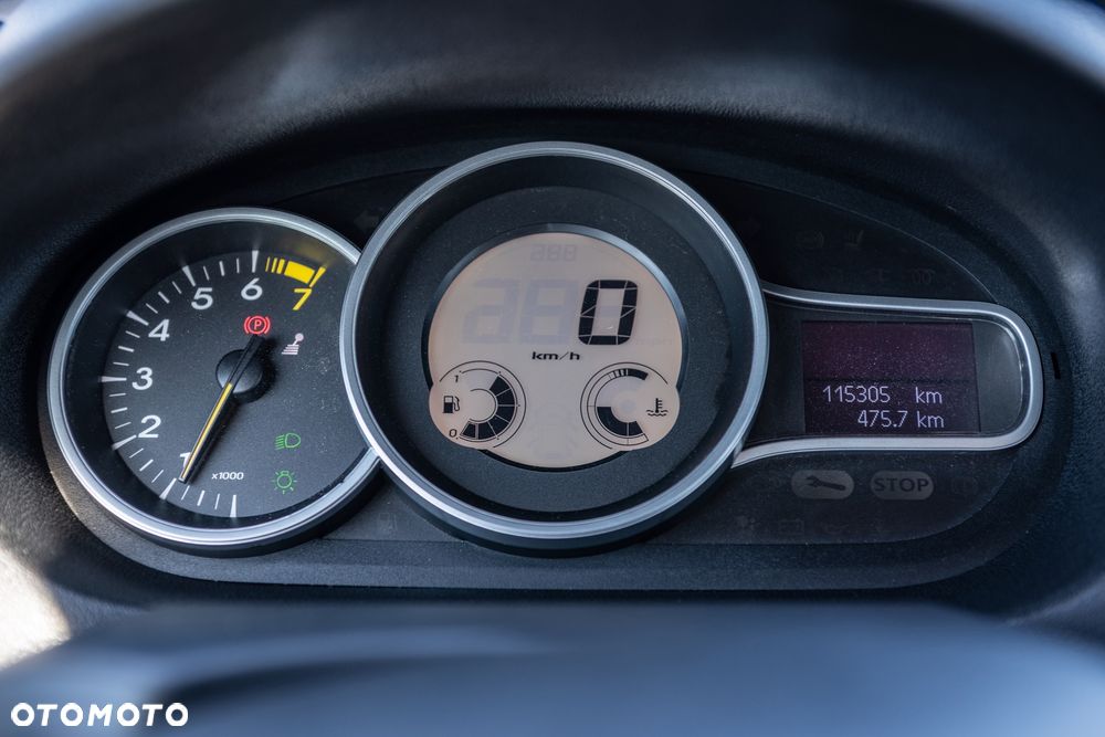 Renault Megane 1.6 16V 110 Dynamique - 12
