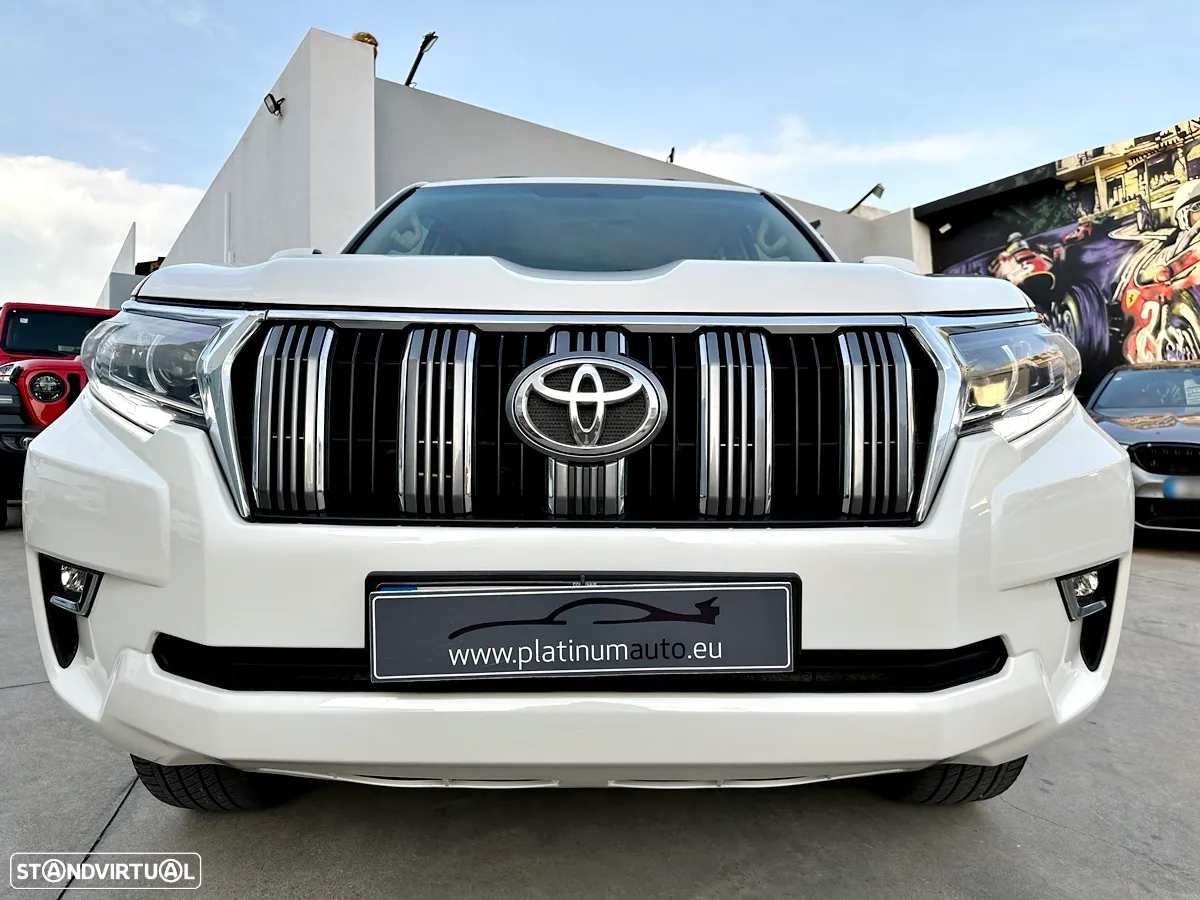 Toyota Land Cruiser Prado - 60