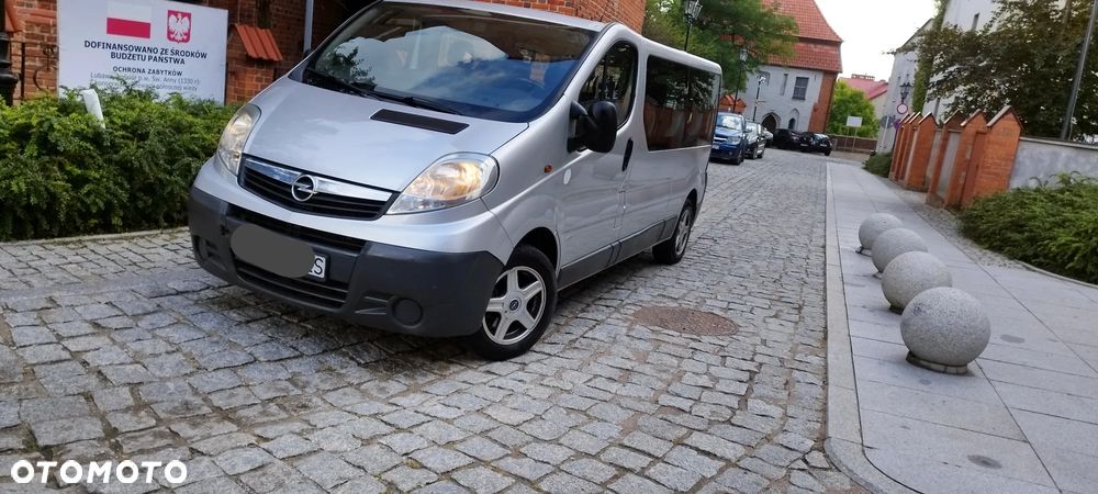 Opel Vivaro - 2