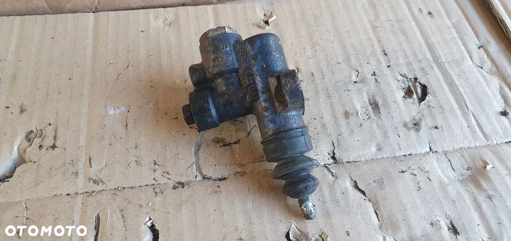 Pompka sprzęgła wysprzęglik Subaru Legacy IV Lift Outback 2.0 D - 3