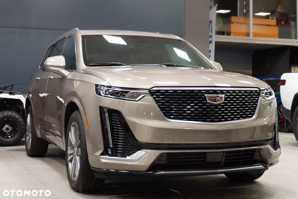 Cadillac XT6 - 5