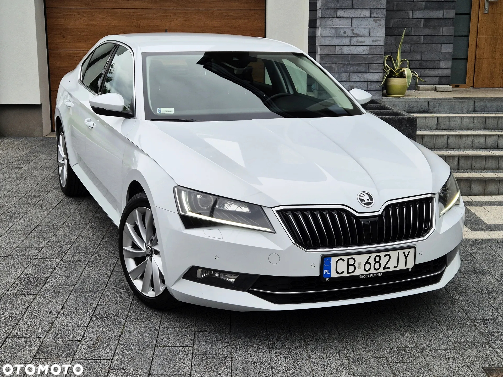 Skoda Superb 2.0 TSI 4x4 Style DSG - 3