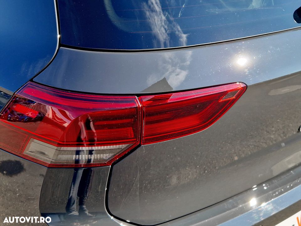 Volkswagen Golf 2.0 TDI DSG Life - 11