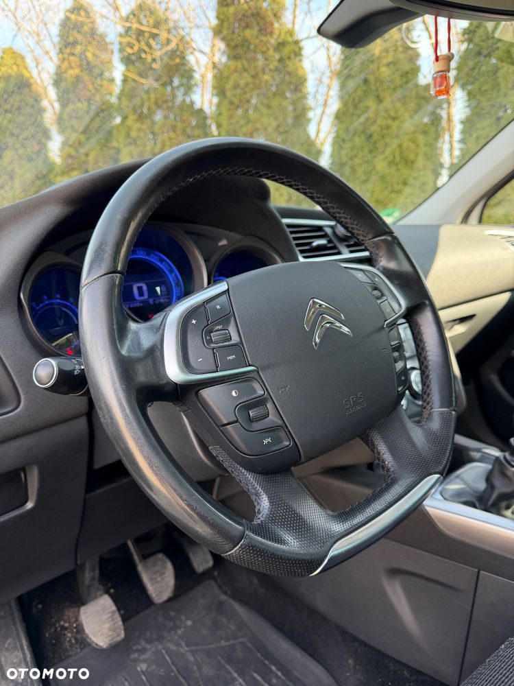 Citroën C4 HDi 150 Exclusive - 20