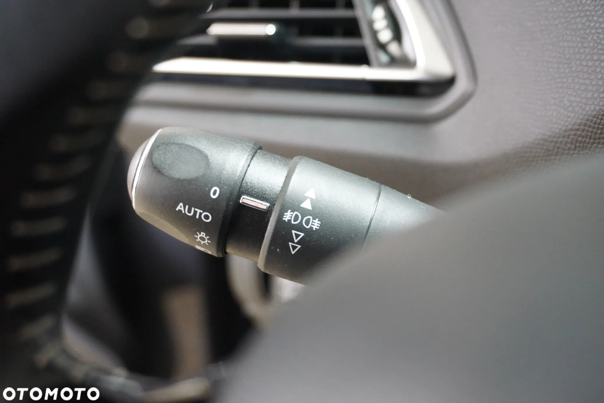Peugeot 308 1.5 BlueHDi Access S&S - 34