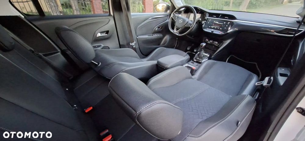 Opel Corsa 1.2 Elegance S&S - 22