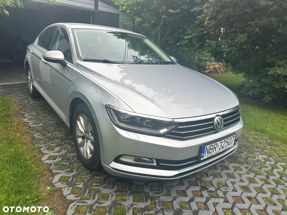 Volkswagen Passat 2.0 TDI SCR Comfortline - 2