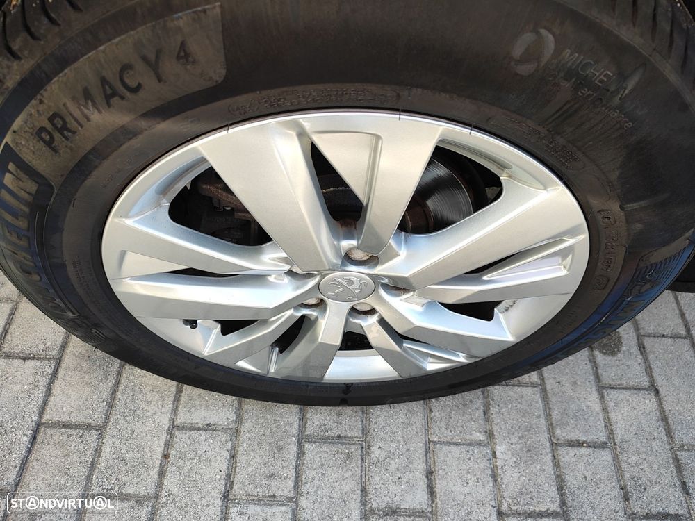 Peugeot 3008 1.5 BlueHDi Active Pack - 6