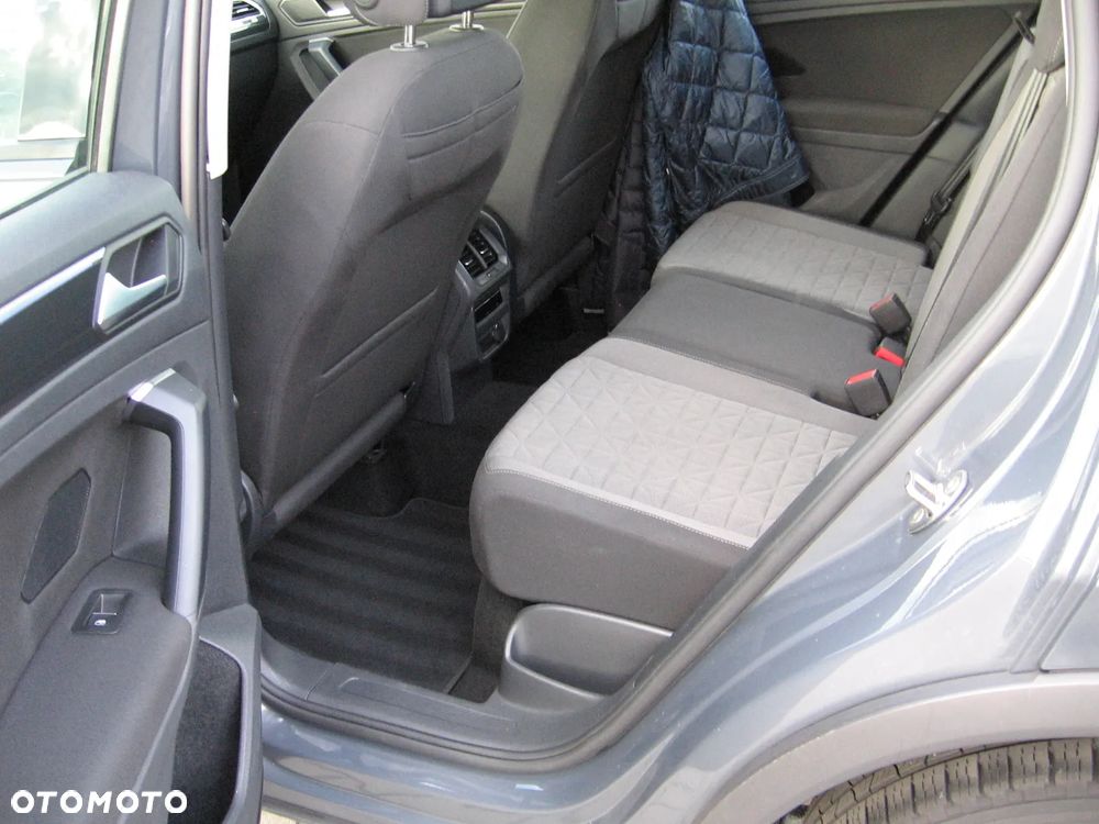 Volkswagen Tiguan - 6