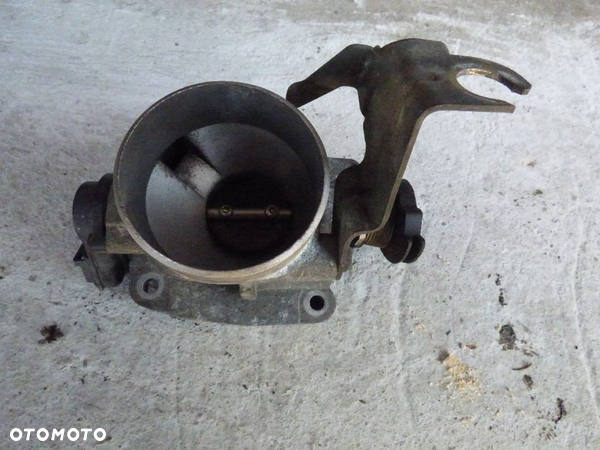 PRZEPUSTNICA FORD FIESTA 1.4 2005r