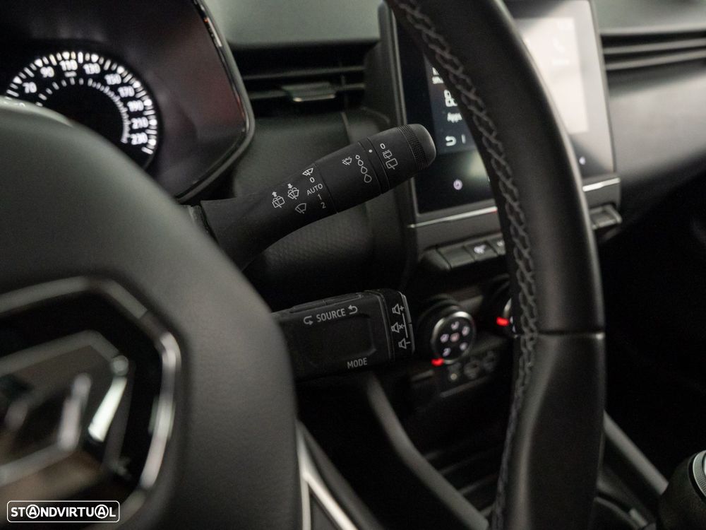 Renault Clio 1.0 TCe Equilibre - 21