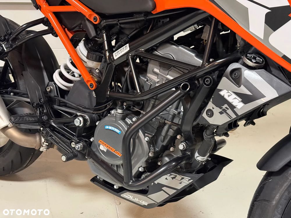 KTM Duke - 8