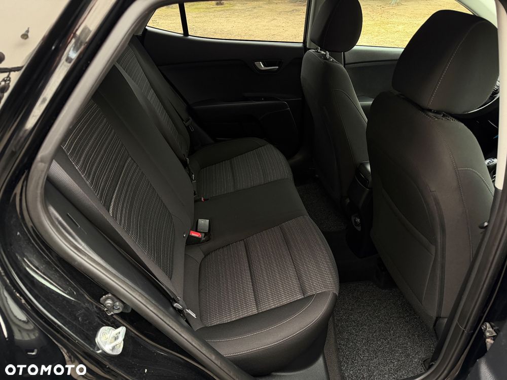 Kia Stonic 1.0 T-GDI 120 Platinum Edition - 21