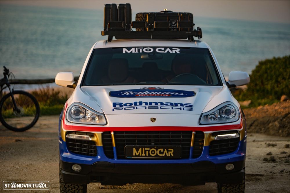 Porsche Cayenne Turbo - 2